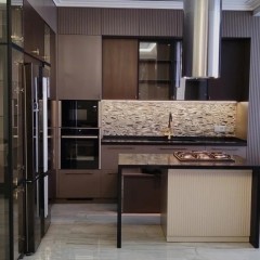 Двухэтажный таун-хаус 260 м. кв.